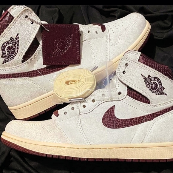 Jordan1 A ma maniere - Picture 5 of 9